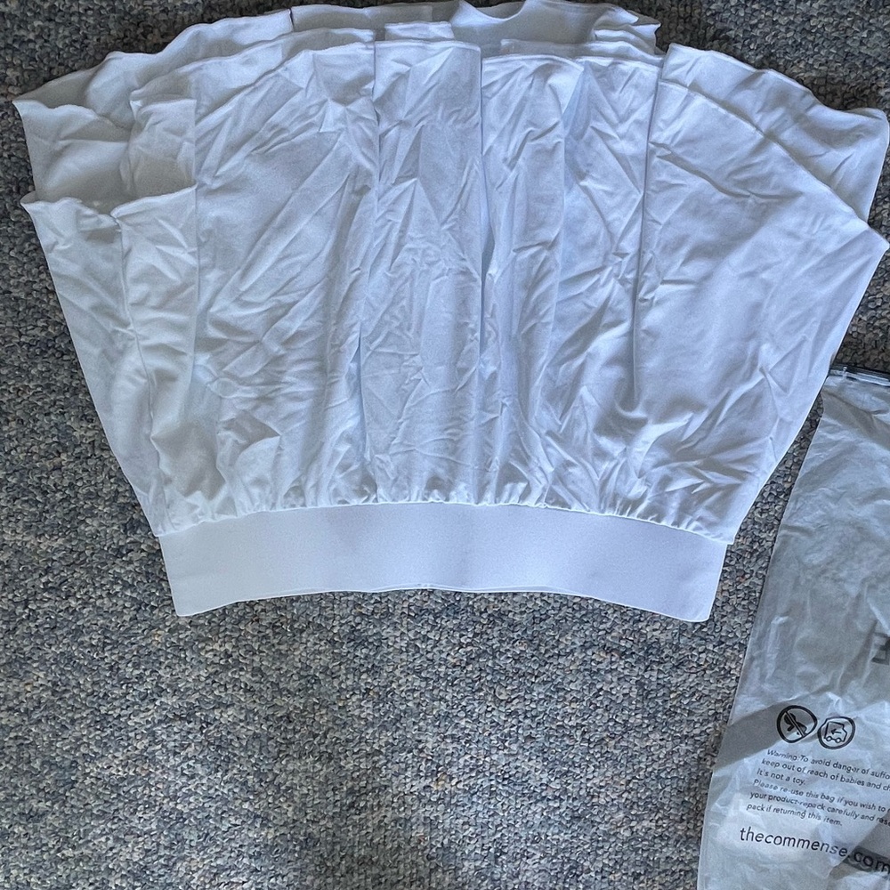 White Elastic Waistband Skirt